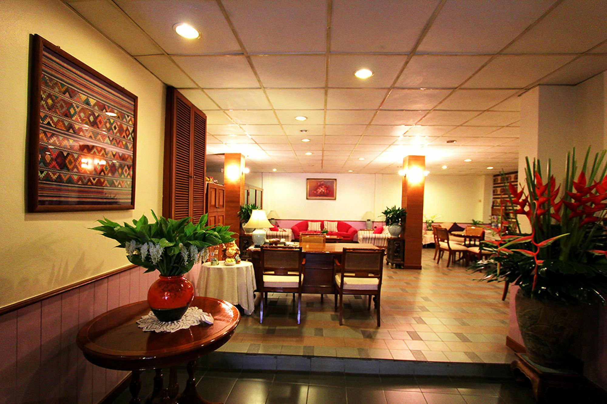 Travel Lodge Surawong (Adults Only) بانكوك المظهر الخارجي الصورة